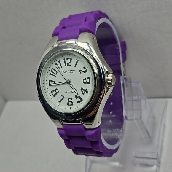 Womens Embassy By Gruen Silver Tone Purple Watch Silicone Band New Battery - Picture 2 of 9
